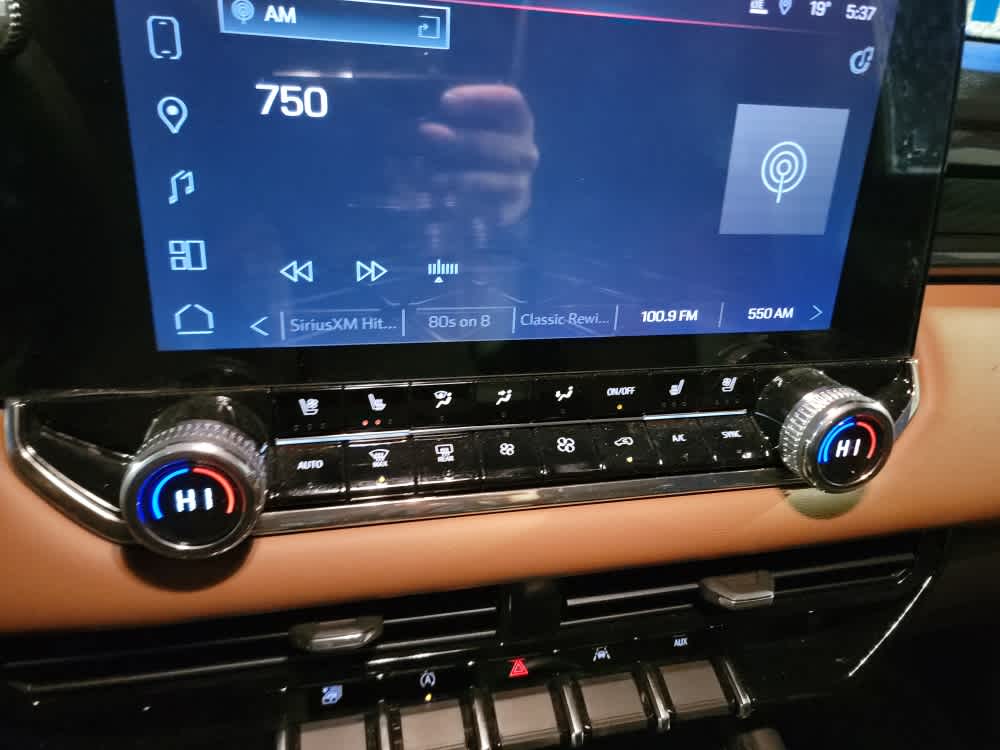 Thumbnail: 2025 GMC Canyon - 16