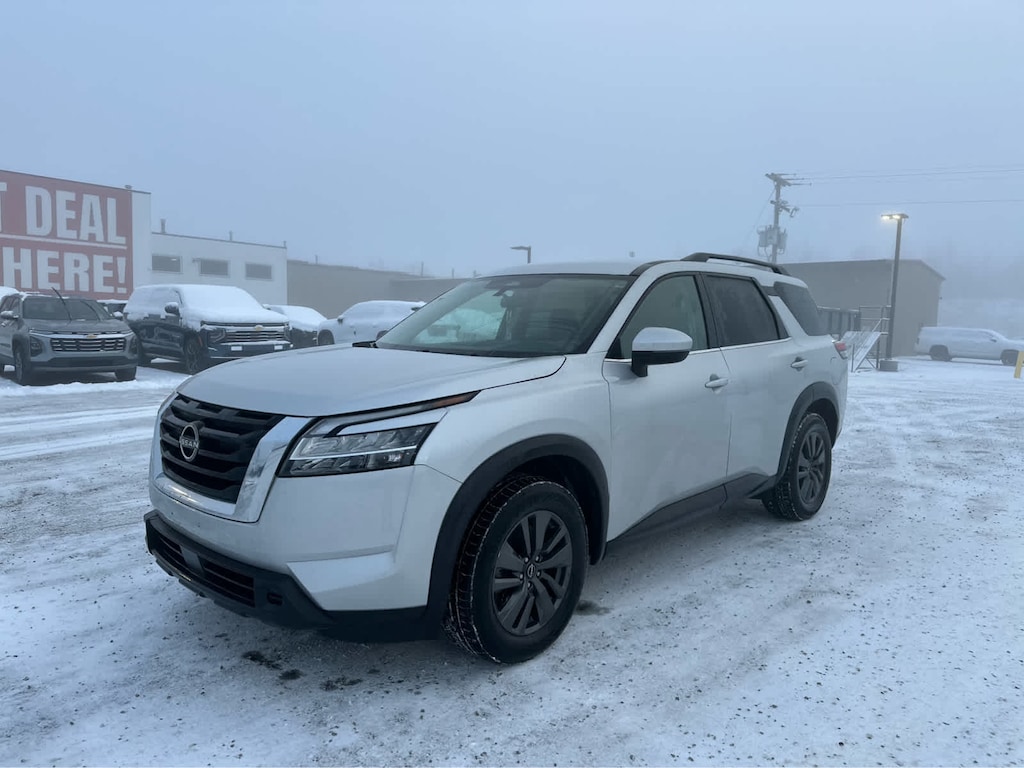 Used 2022 Nissan Path SV