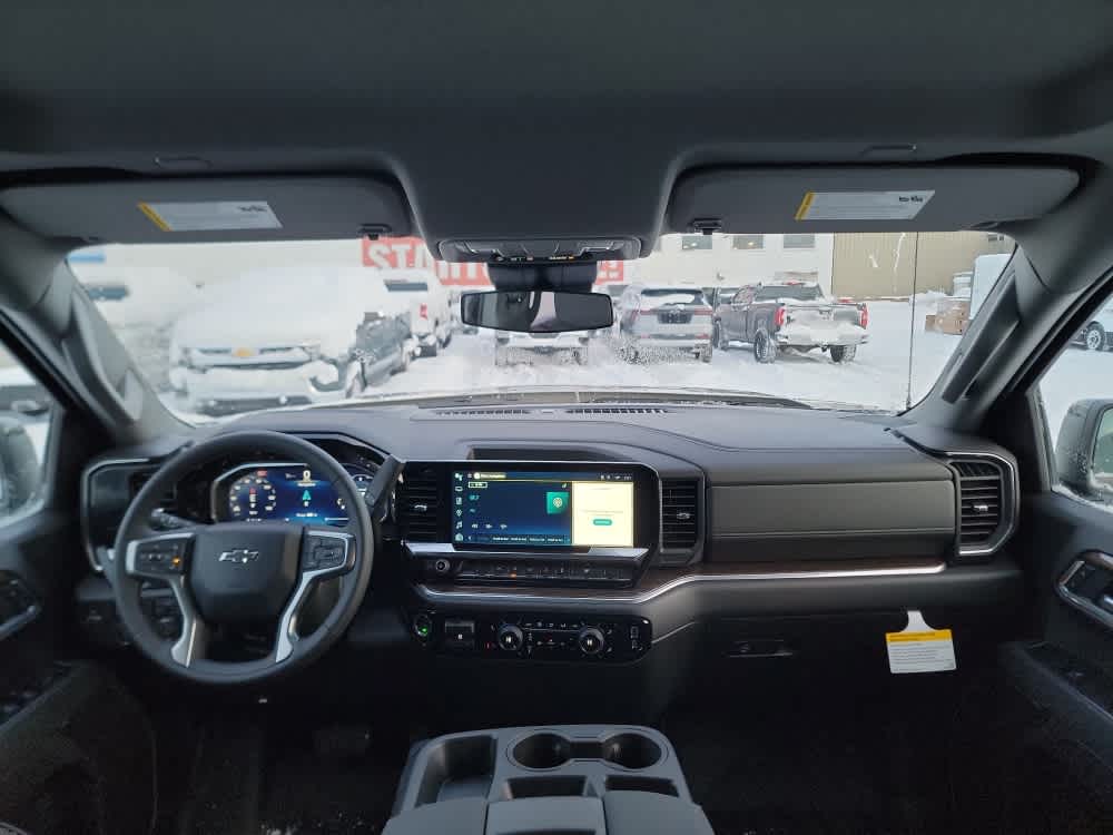 Thumbnail: 2026 Chevrolet Silverado 1500 - 24