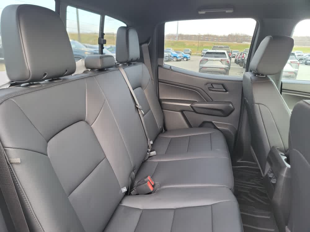 Thumbnail: 2026 Chevrolet Colorado - 18