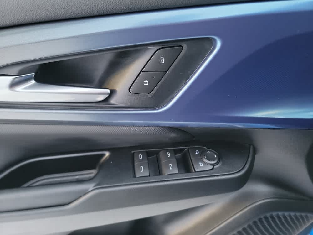 Thumbnail: 2026 Chevrolet Equinox - 10