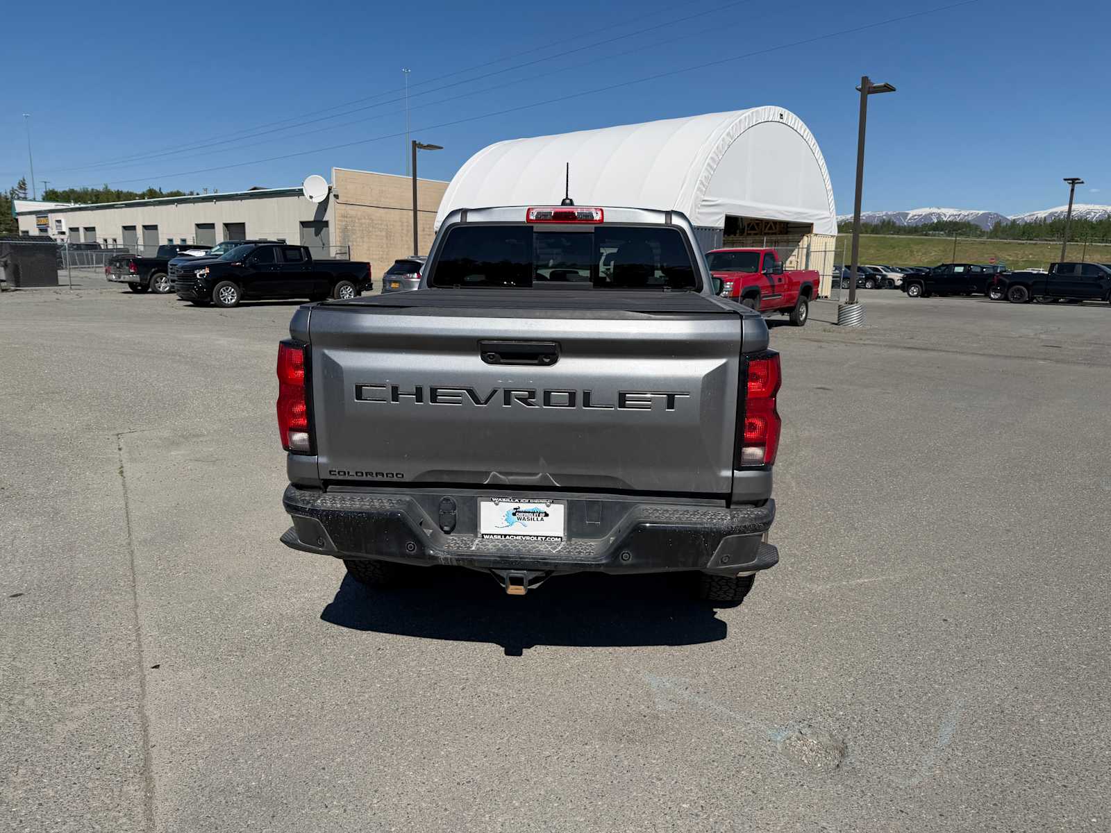 Thumbnail: 2023 Chevrolet Colorado - 8