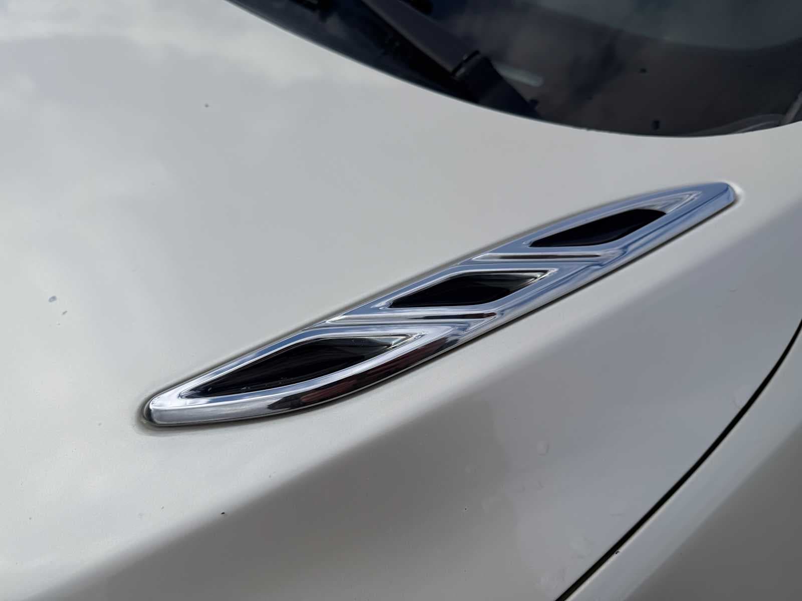 Thumbnail: 2013 Buick Verano - 21