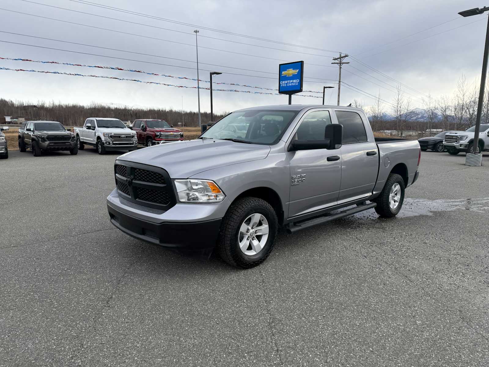 Thumbnail: 2022 RAM 1500 Classic - 10