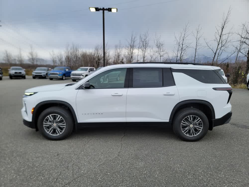 Thumbnail: 2026 Chevrolet Traverse - 2