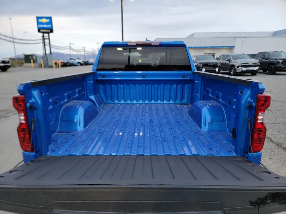 Thumbnail: 2026 Chevrolet Silverado 1500 - 20