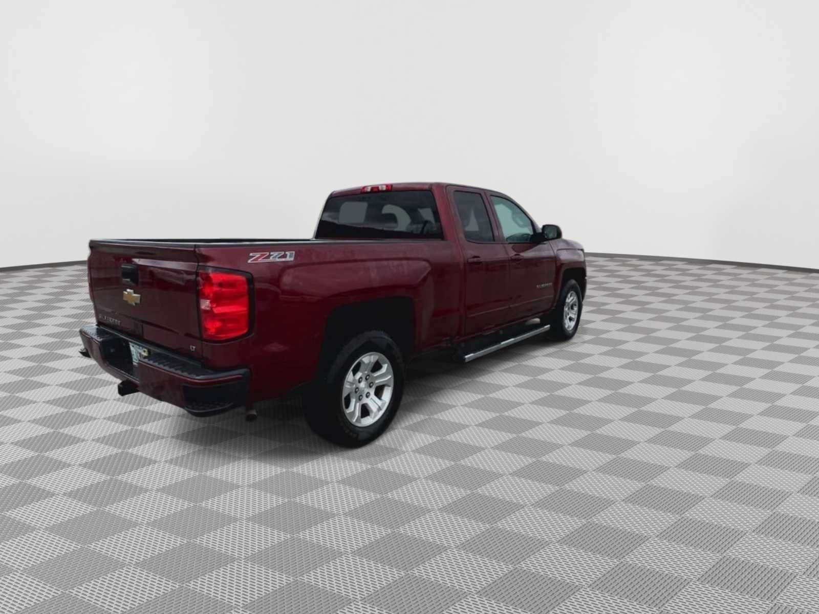 Used 2016 Chevrolet Silverado 1500 LT with VIN 1GCVKREH8GZ401224 for sale in Wasilla, AK