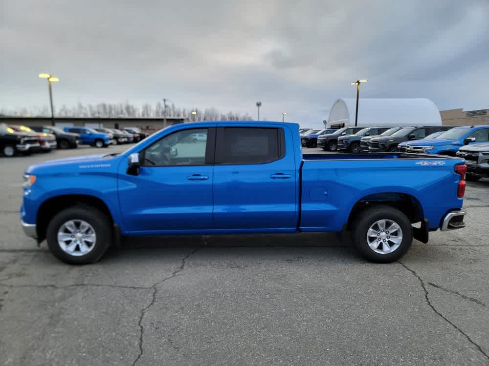 Thumbnail: 2026 Chevrolet Silverado 1500 - 2