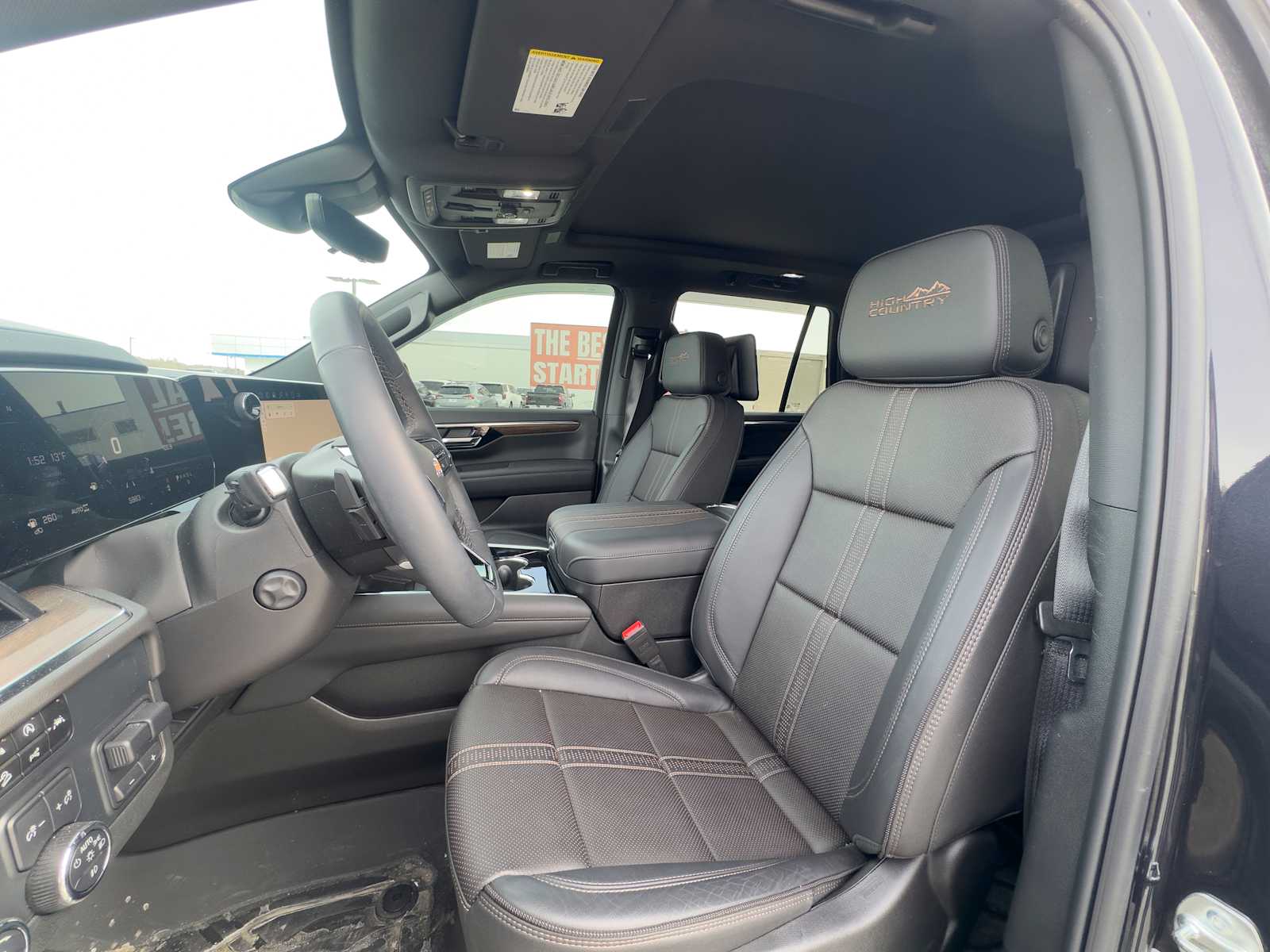 Thumbnail: 2025 Chevrolet Tahoe - 10