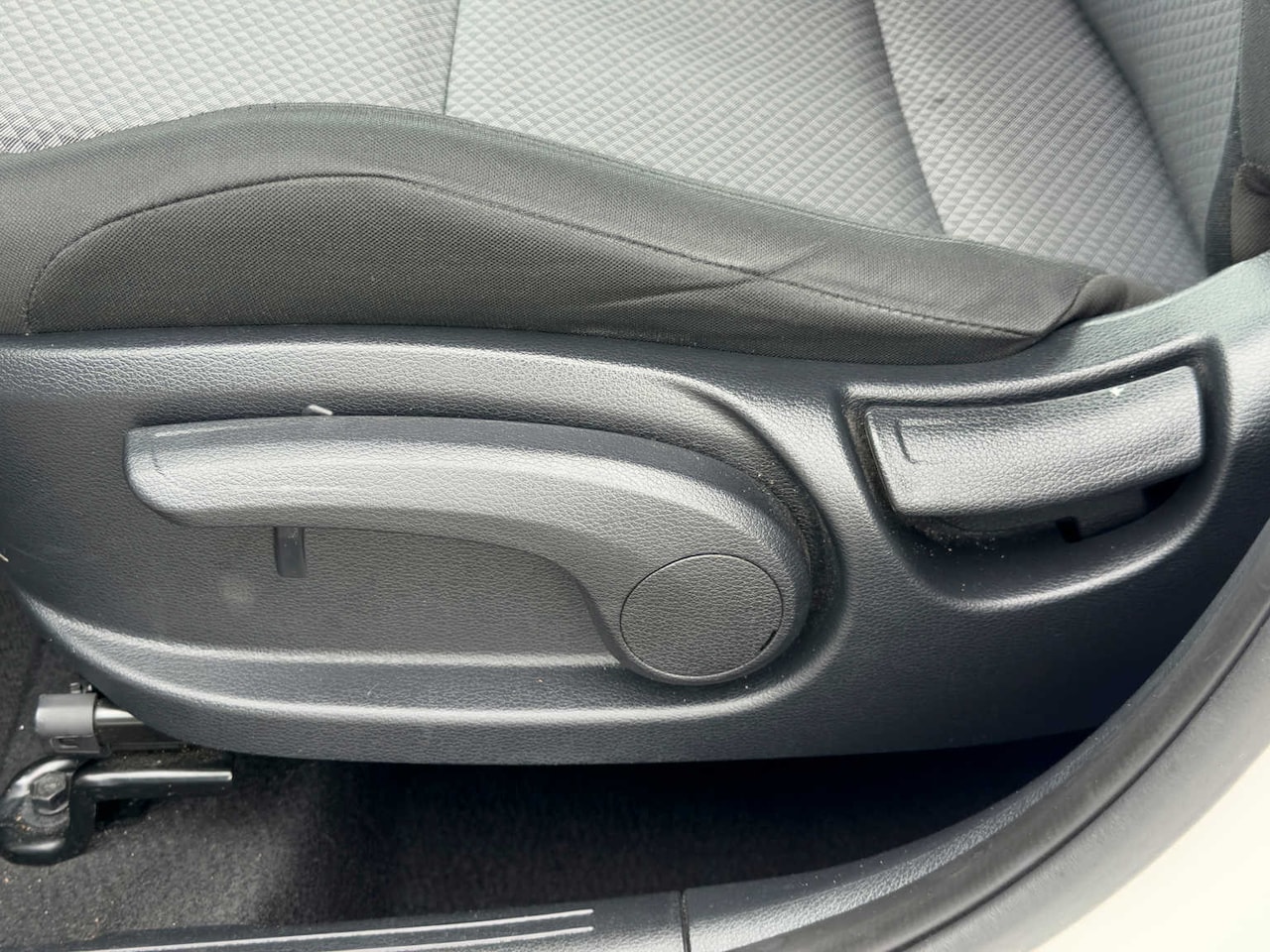2024 Kia Soul LX - Image 25