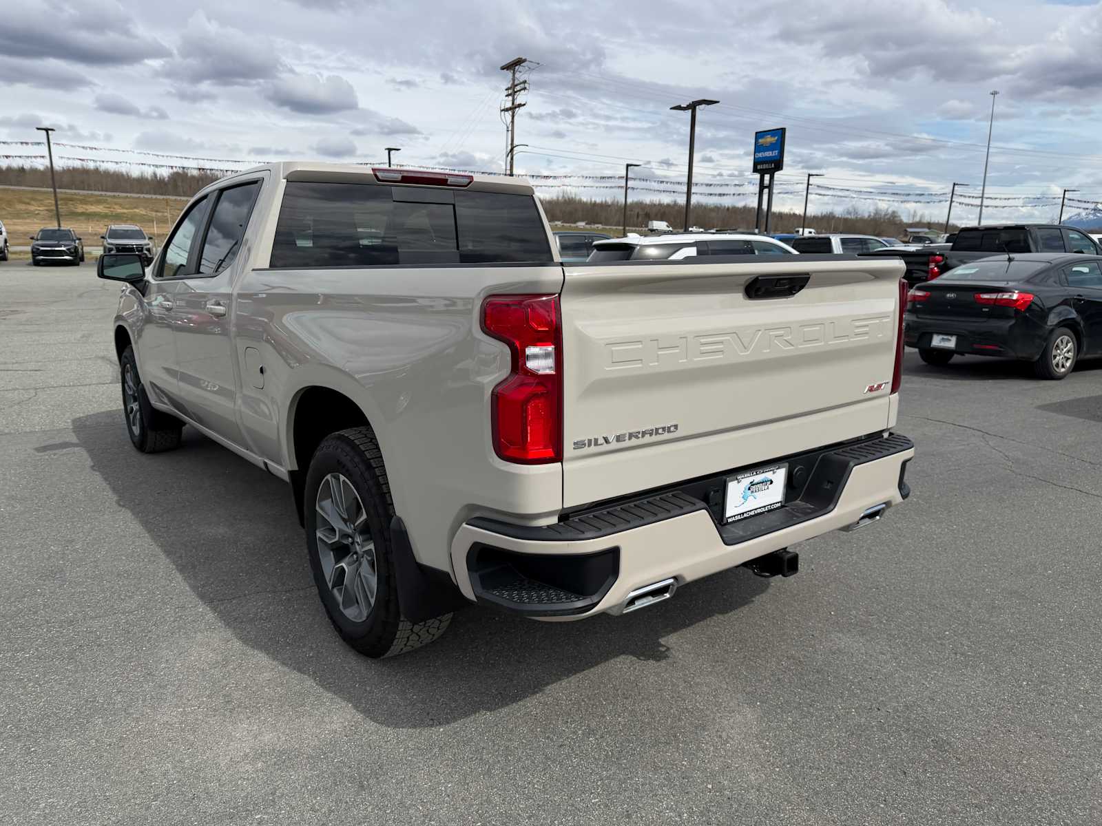Thumbnail: 2026 Chevrolet Silverado 1500 - 17