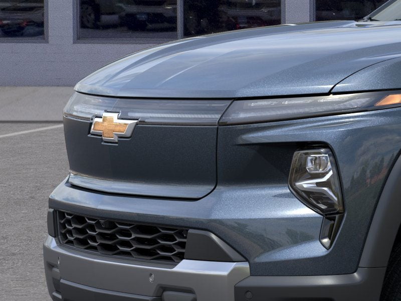 Thumbnail: 2025 Chevrolet Silverado EV - 37
