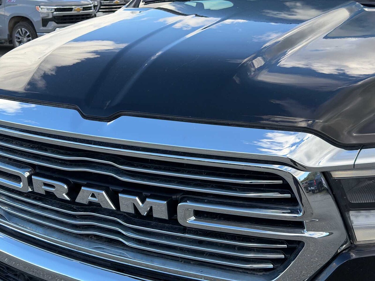 2023 Ram 1500 Laramie Crew Cab 4x4 57 Box - Image 10