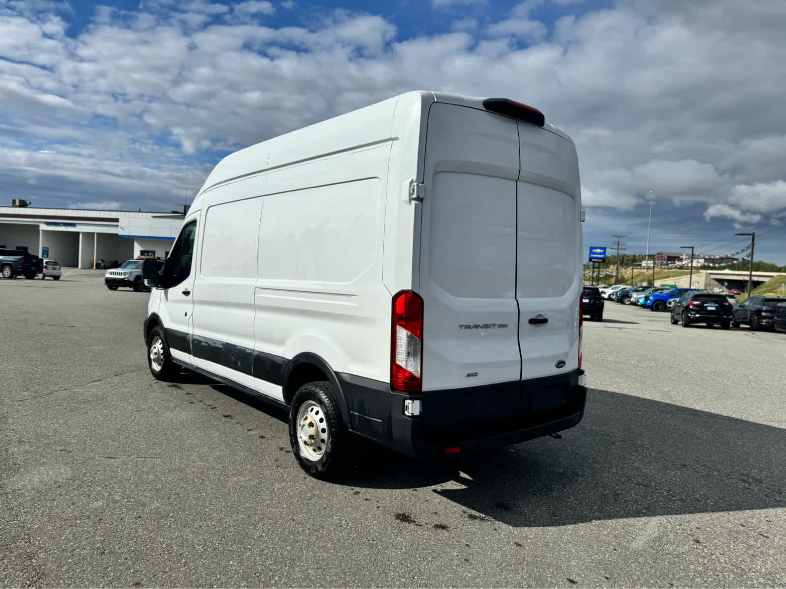 2022 Ford Transit Cargo Van photo 2