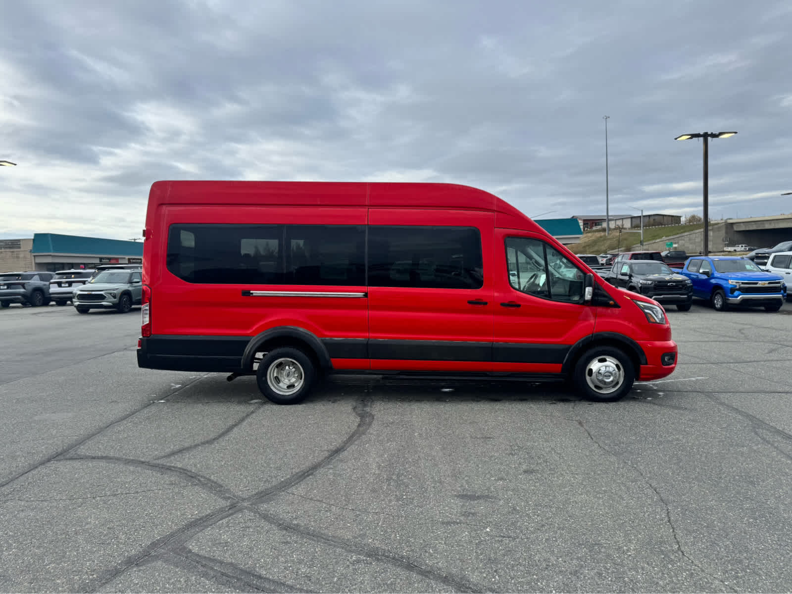 Thumbnail: 2021 Ford Transit Series - 6