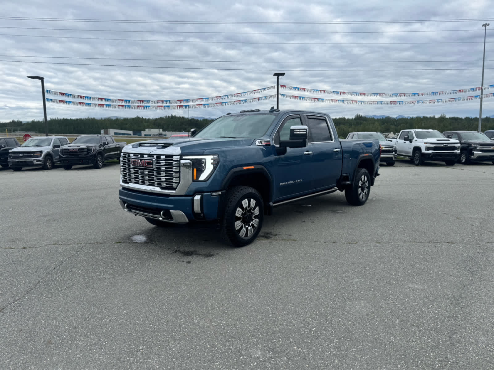 Thumbnail: 2024 GMC Sierra 2500 - 9