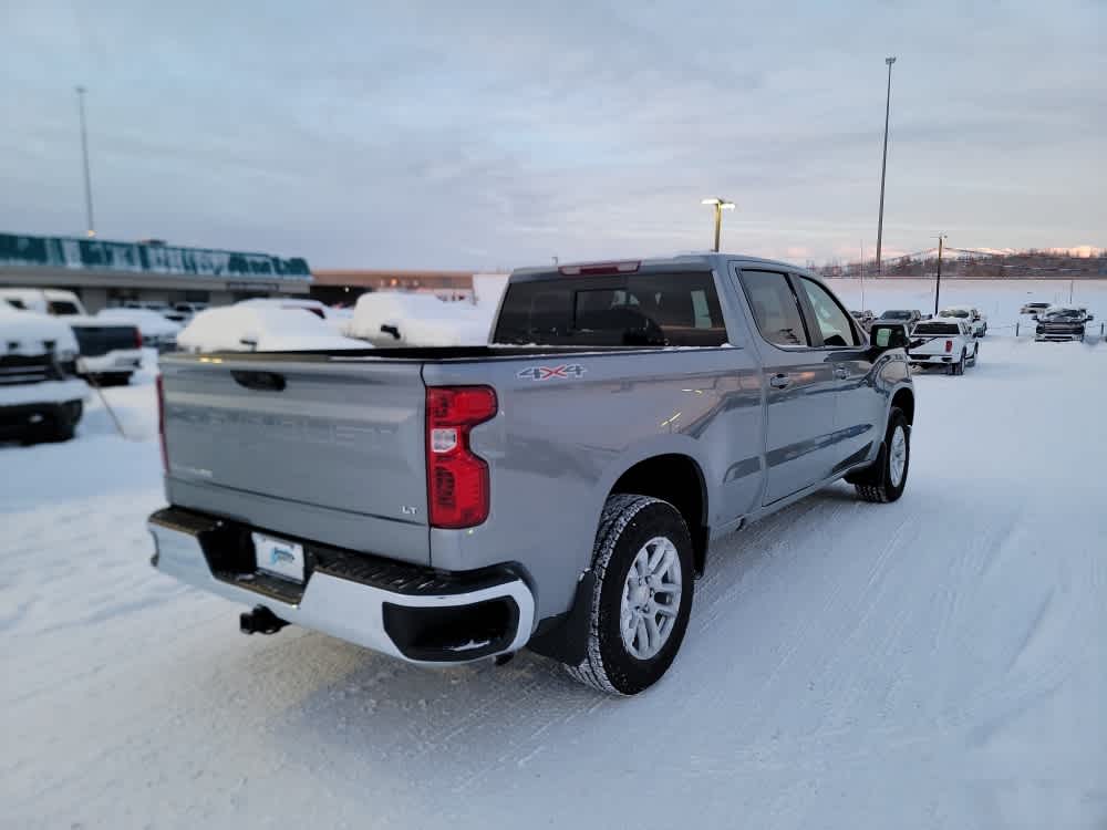 Thumbnail: 2026 Chevrolet Silverado 1500 - 5