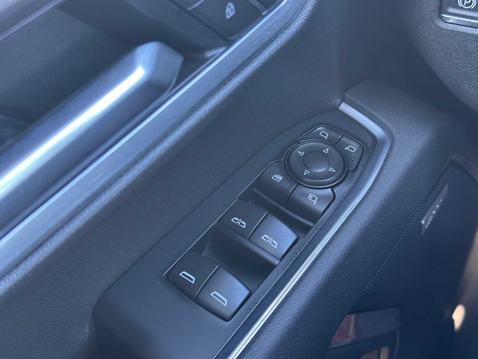 Thumbnail: 2026 Chevrolet Silverado 1500 - 4