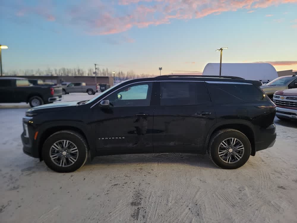 Thumbnail: 2026 Chevrolet Traverse - 2