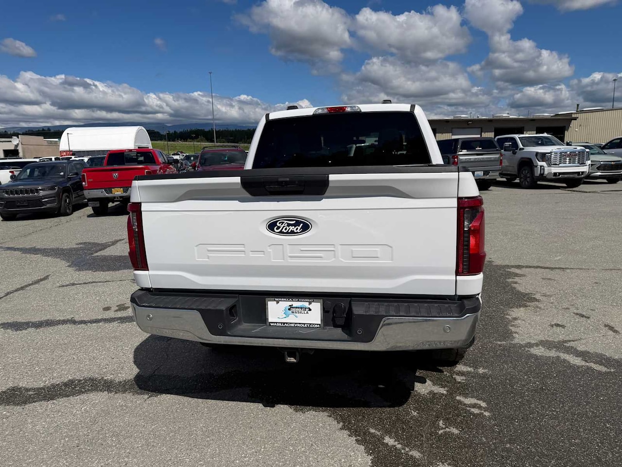 2025 Ford F-150 XLT - Image 8