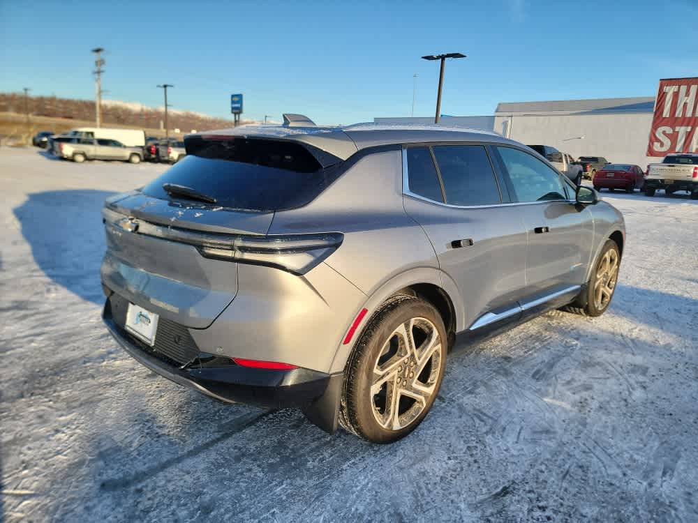 Thumbnail: 2026 Chevrolet Equinox - 5