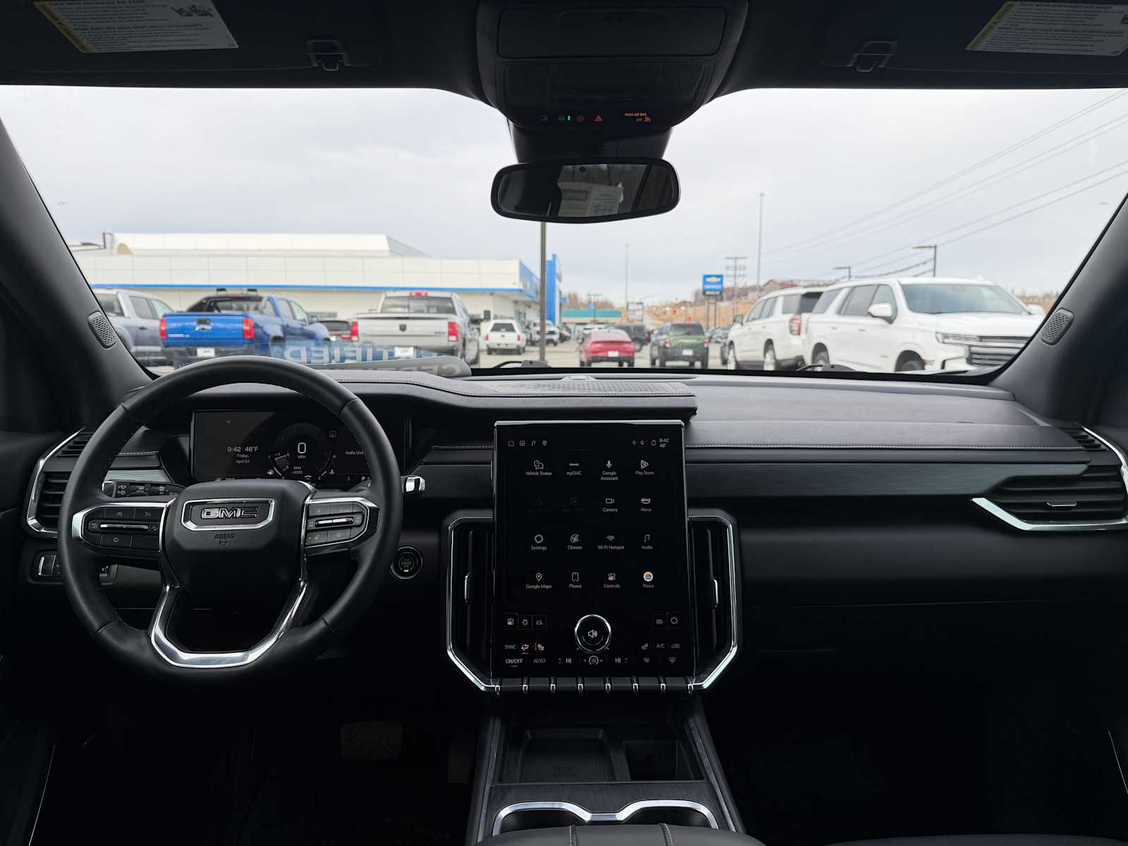 Thumbnail: 2024 GMC Acadia - 19