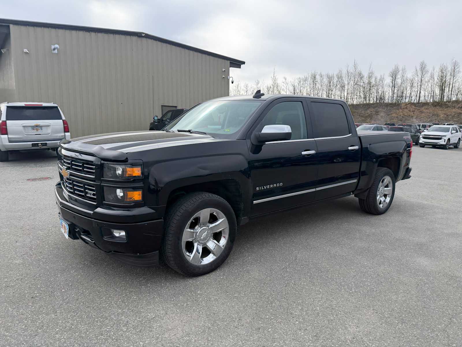 Thumbnail: 2015 Chevrolet Silverado 1500 - 3