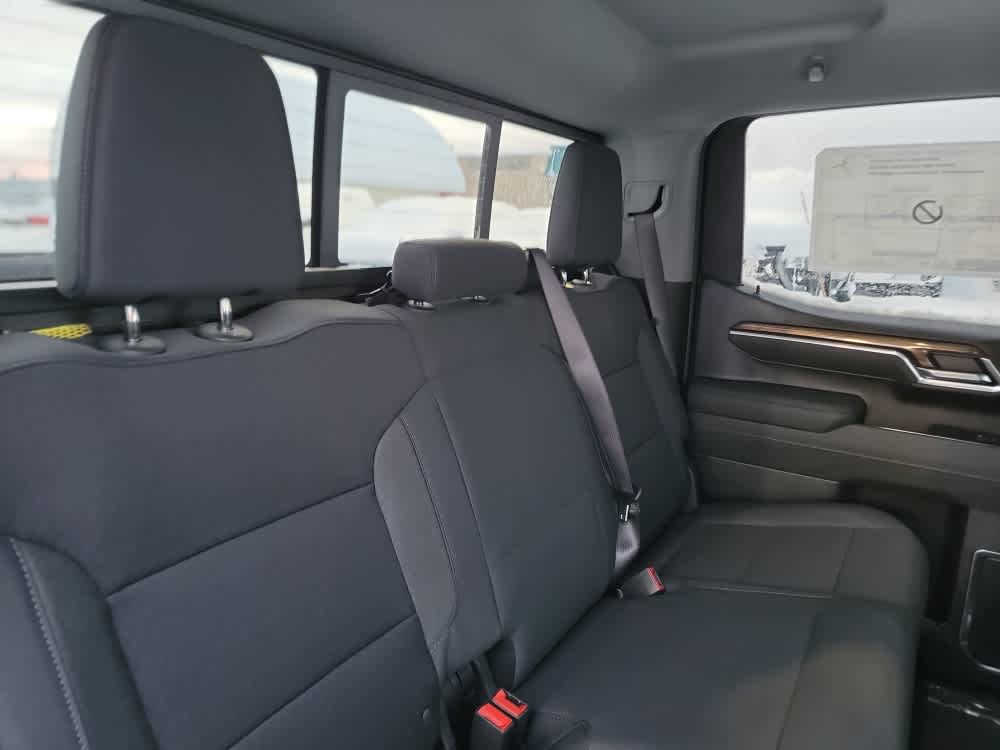 Thumbnail: 2026 Chevrolet Silverado 1500 - 19