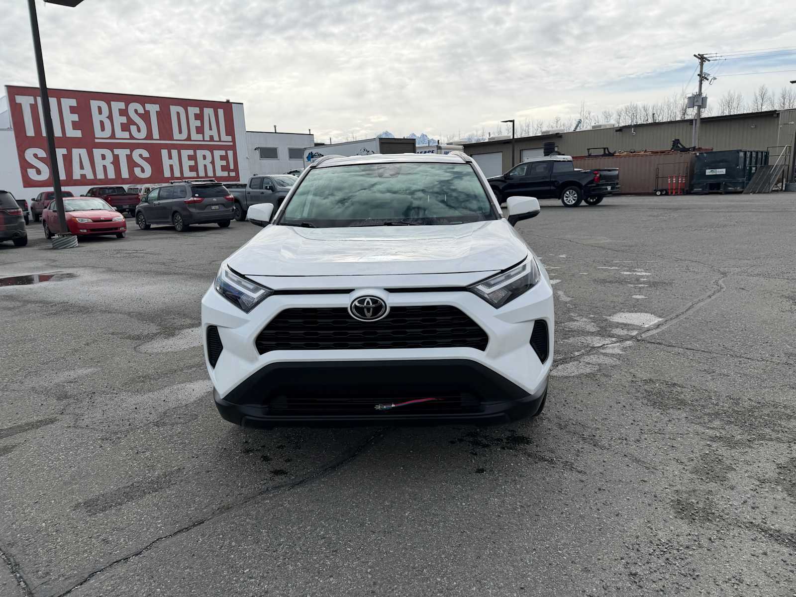 Thumbnail: 2023 Toyota RAV4 - 4