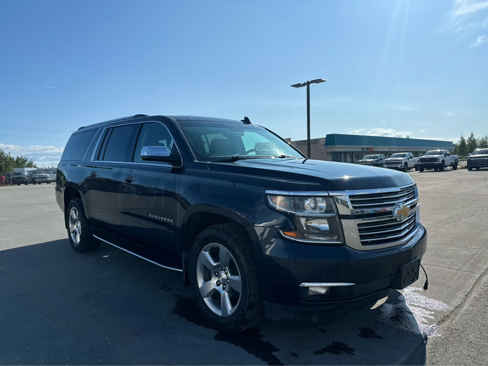 Thumbnail: 2018 Chevrolet Suburban - 9