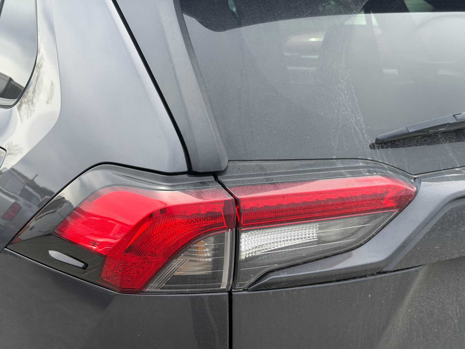 Thumbnail: 2021 Toyota RAV4 - 21