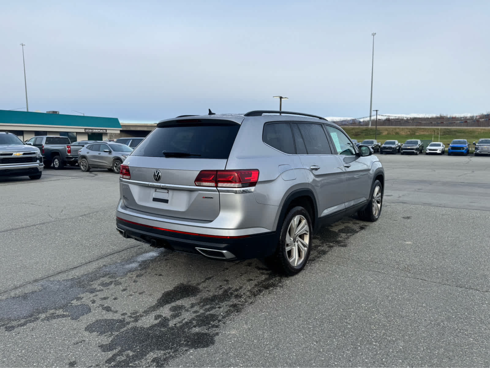 Thumbnail: 2021 Volkswagen Atlas - 3