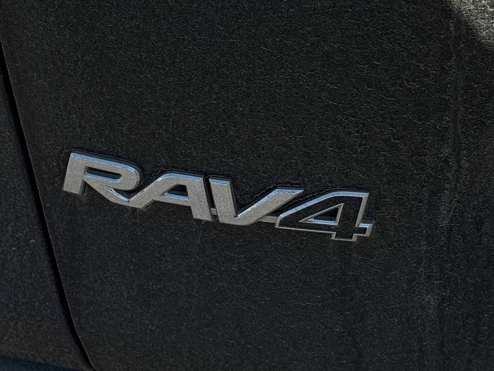 Thumbnail: 2023 Toyota RAV4 - 19