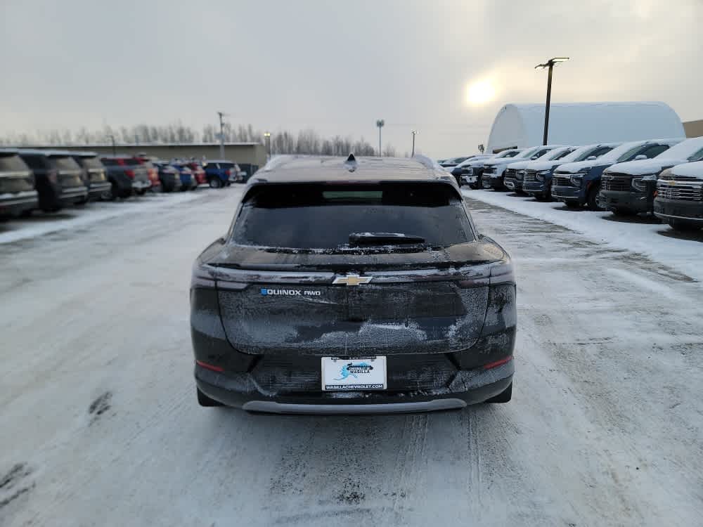 Thumbnail: 2025 Chevrolet Equinox - 4