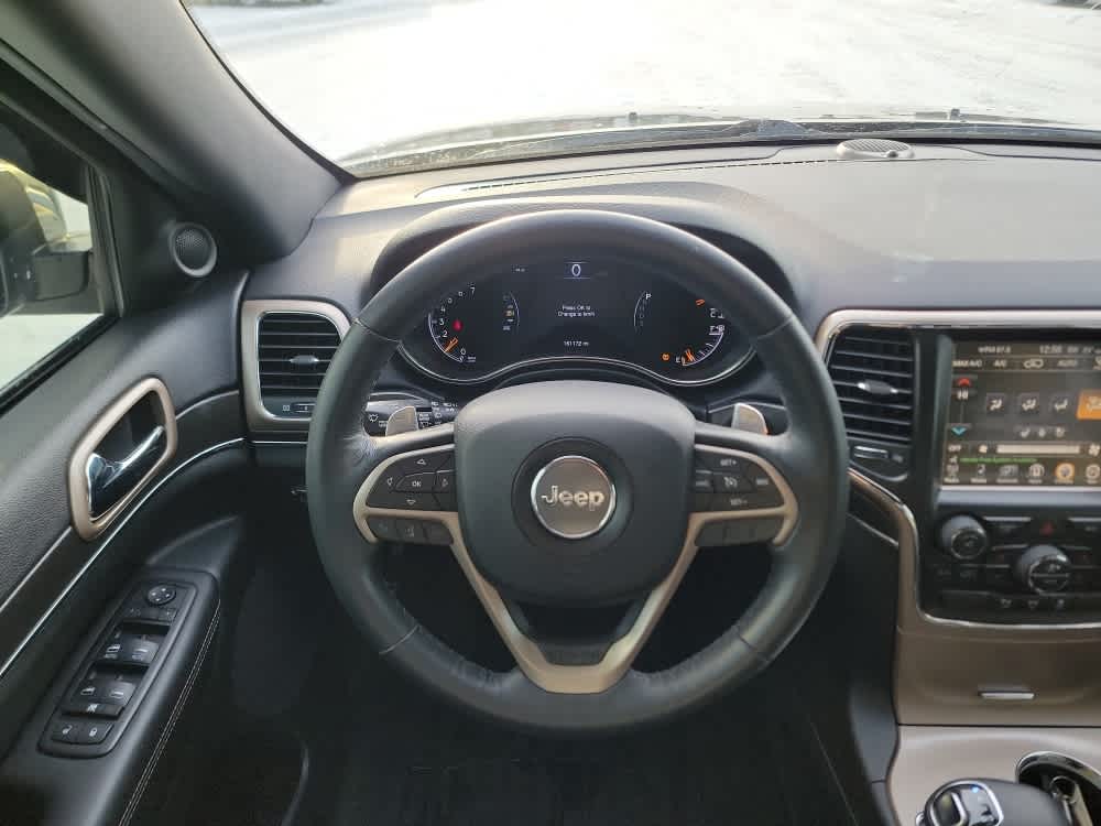 Thumbnail: 2015 Jeep Grand Cherokee - 13