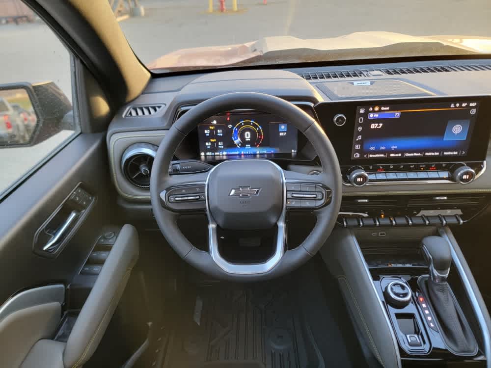 Thumbnail: 2026 Chevrolet Colorado - 13