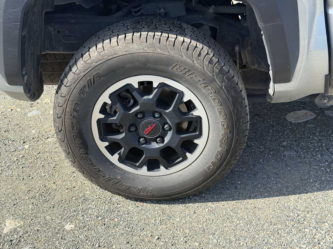 2024 Toyota Tacoma 4WD SR5 - Image 19