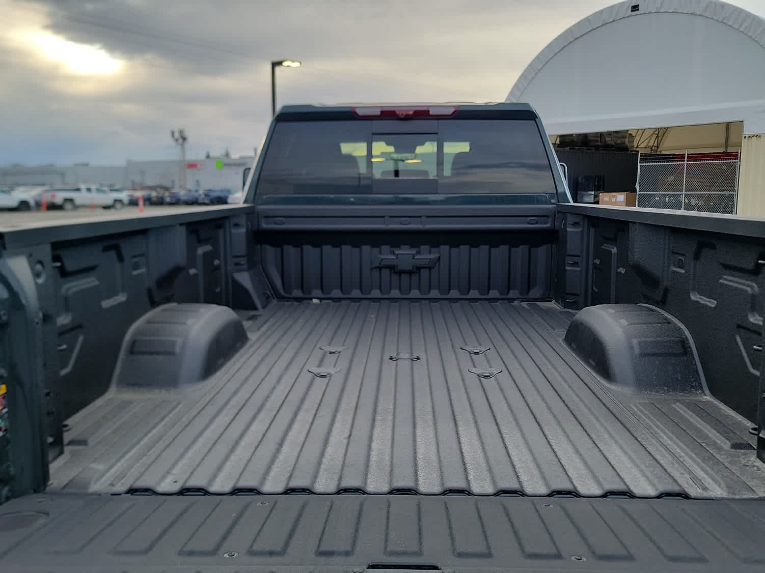 Thumbnail: 2026 Chevrolet Silverado 3500 - 21