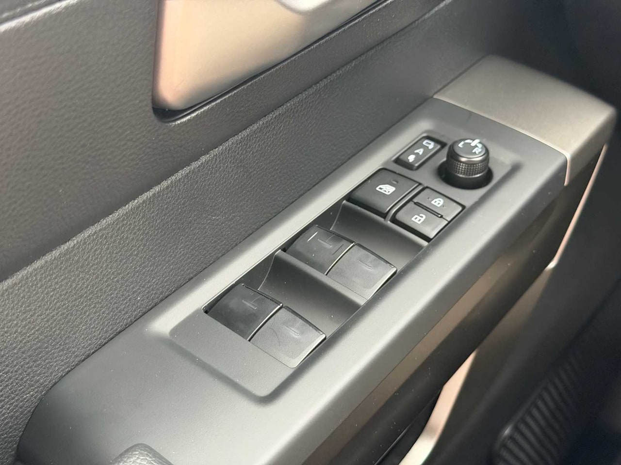2026 Toyota Sequoia SR5 - Image 4