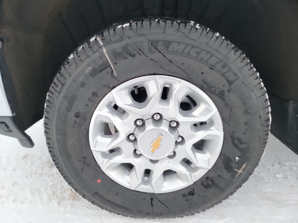 Thumbnail: 2026 Chevrolet Silverado 2500 - 9