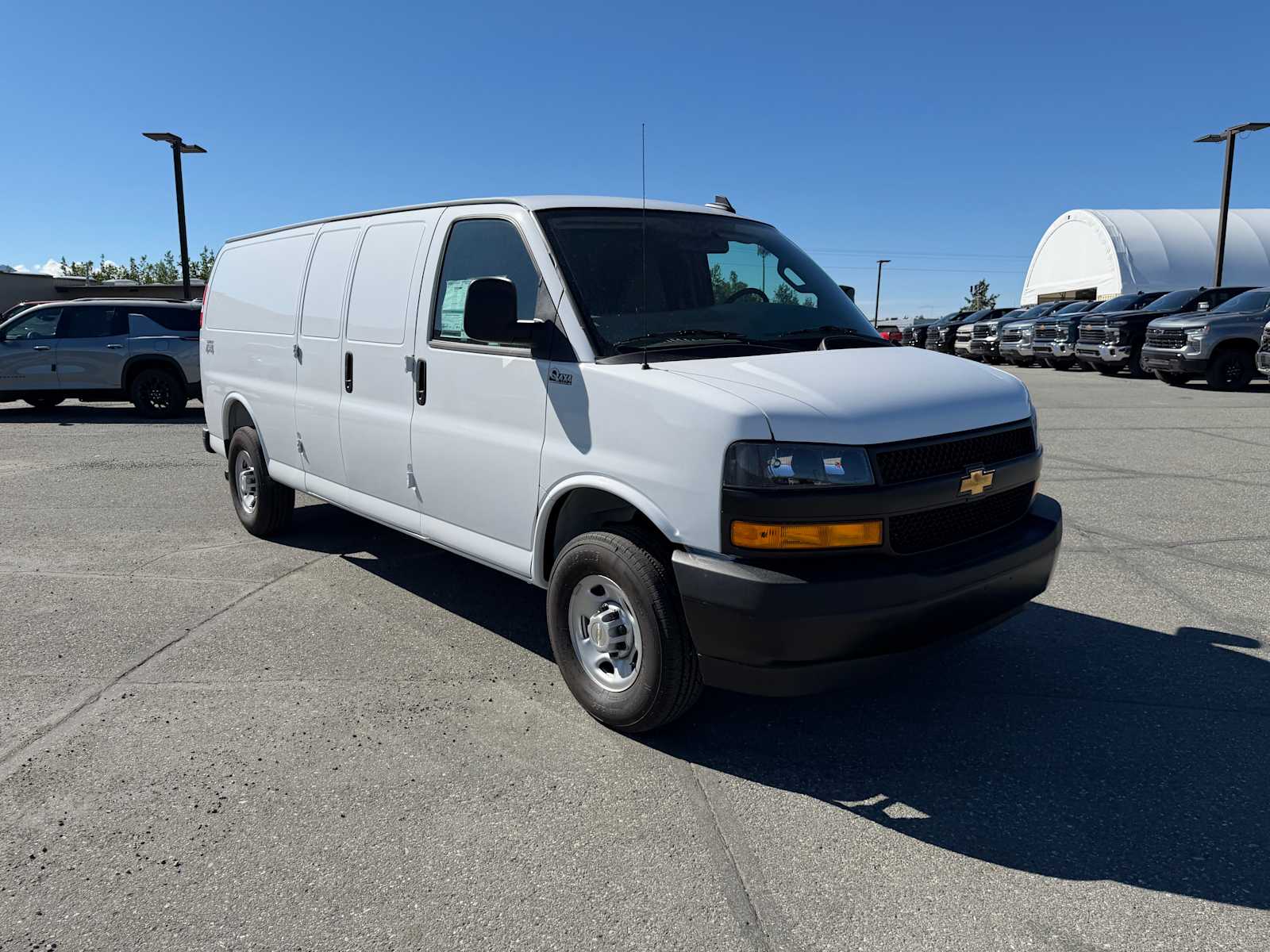 2025 Chevrolet Express Cargo Work Van - Photo 11