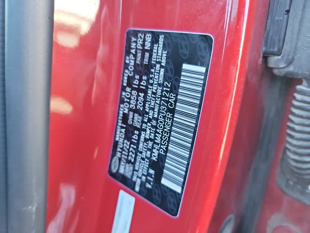 Thumbnail: 2023 Hyundai Elantra - 21