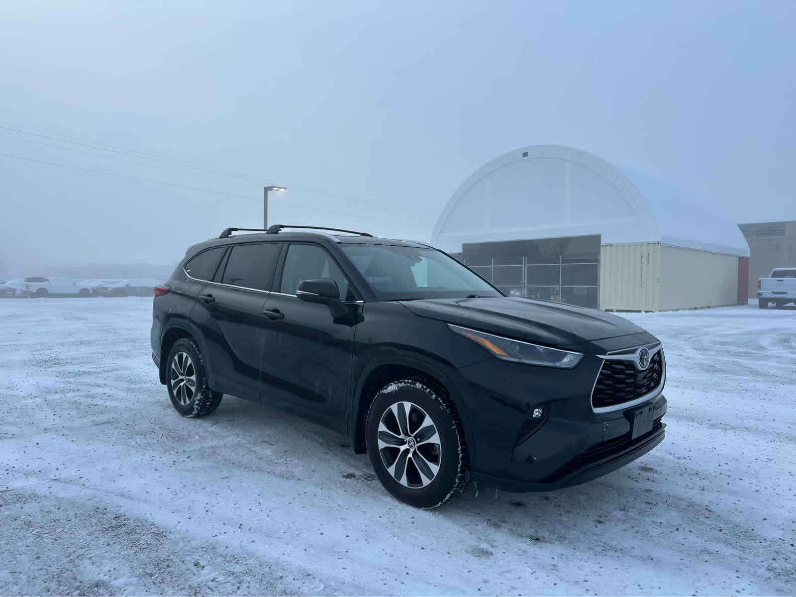 Thumbnail: 2021 Toyota Highlander - 9