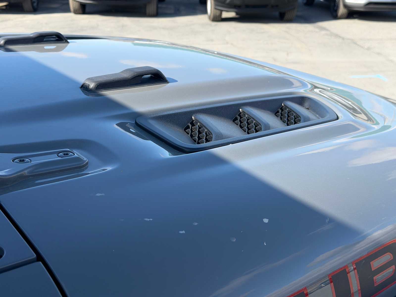 Thumbnail: 2022 Jeep Gladiator - 17