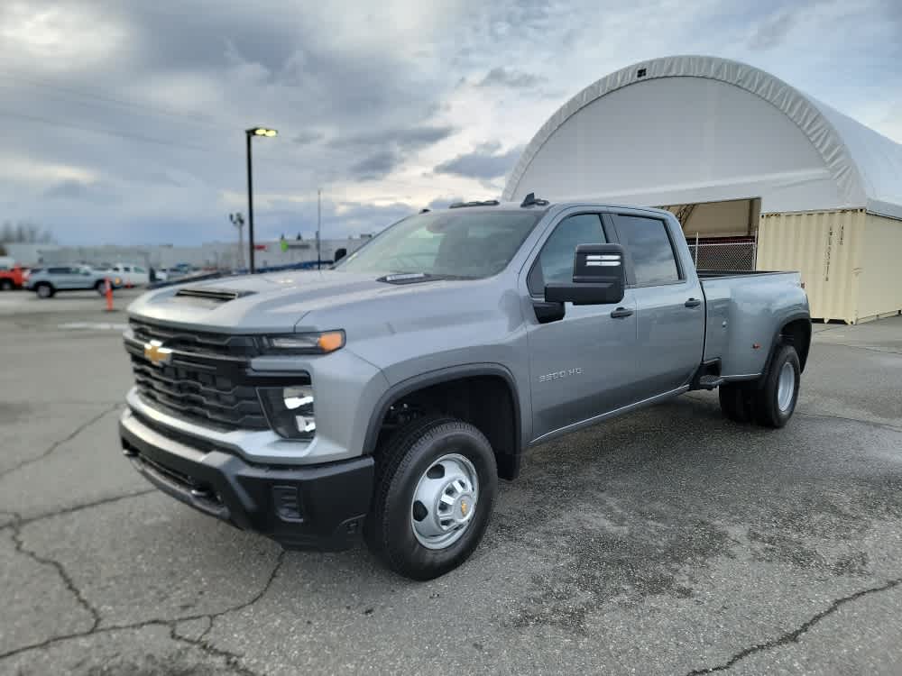 Thumbnail: 2026 Chevrolet Silverado 3500 - 1