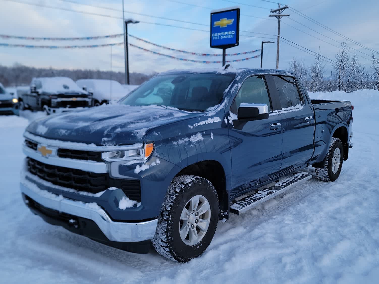 2024 Chevrolet Silverado LT's photo