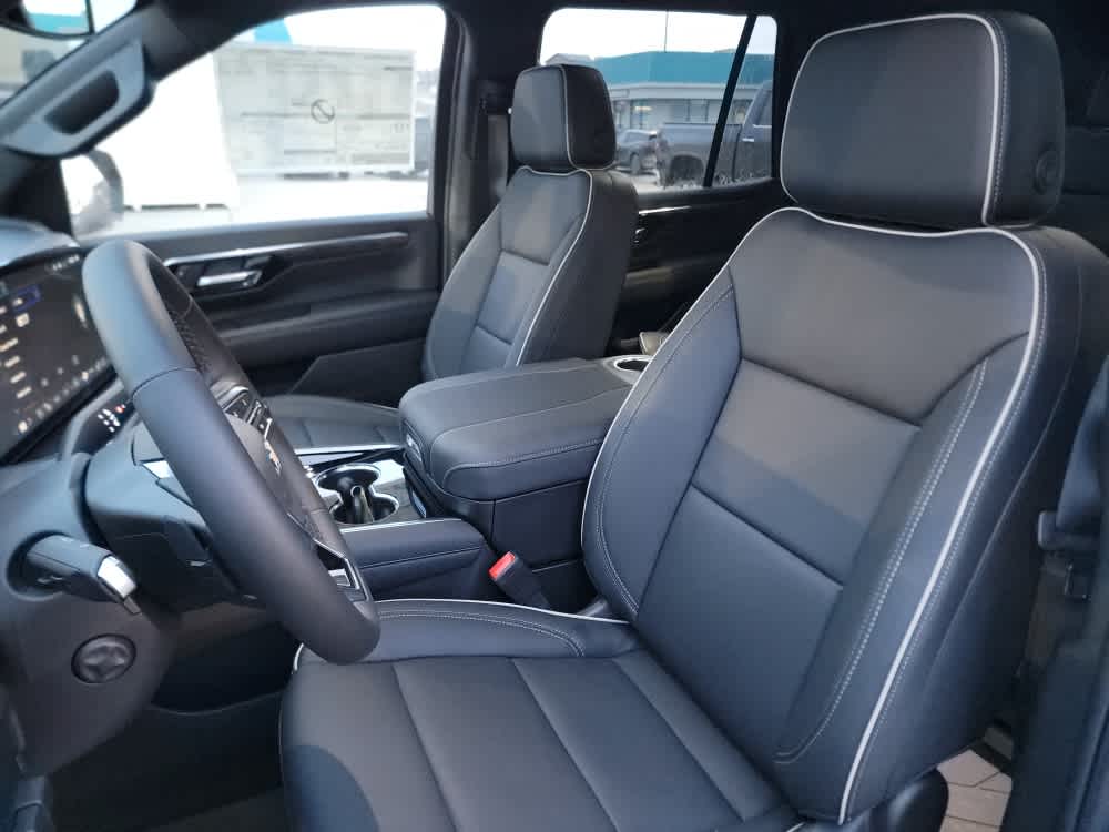 Thumbnail: 2026 Chevrolet Tahoe - 12