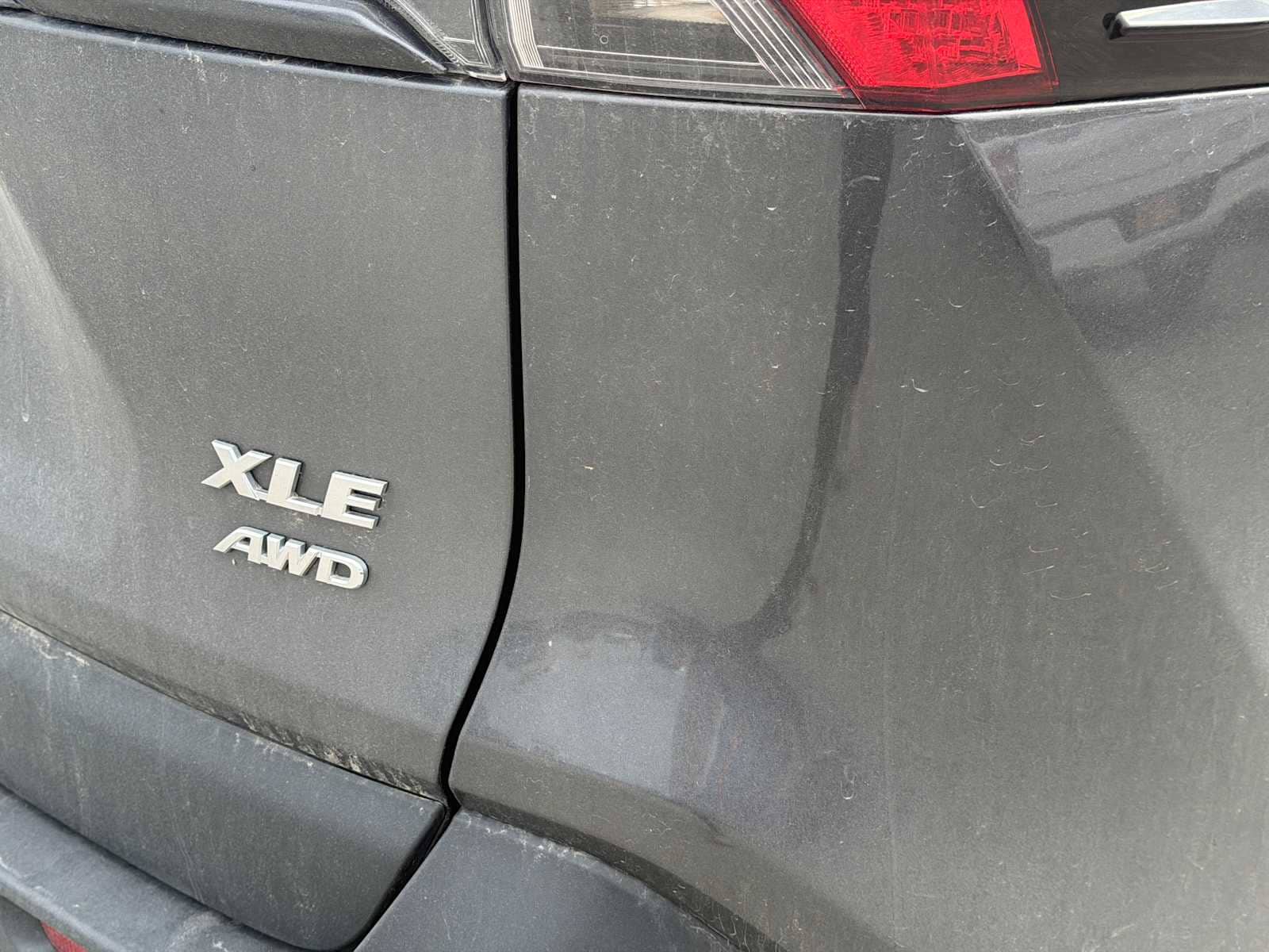 Thumbnail: 2021 Toyota RAV4 - 19