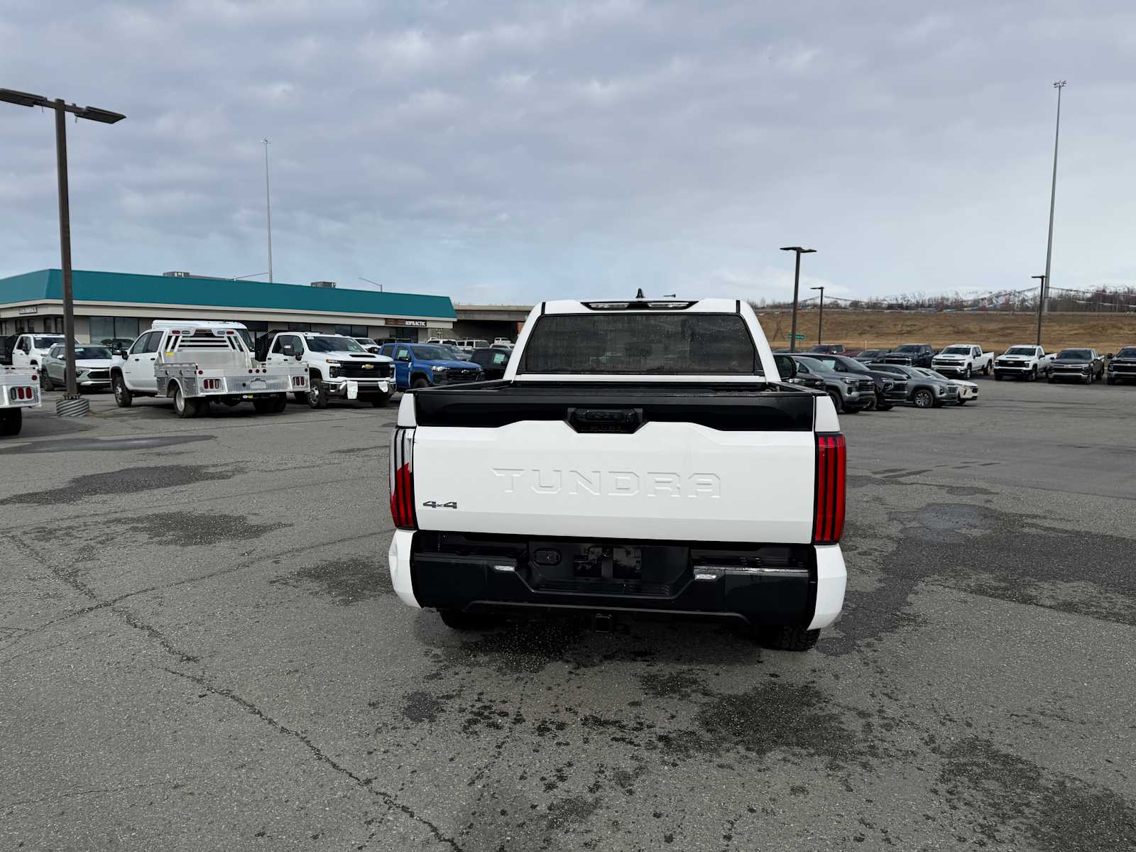 Thumbnail: 2024 Toyota Tundra - 8