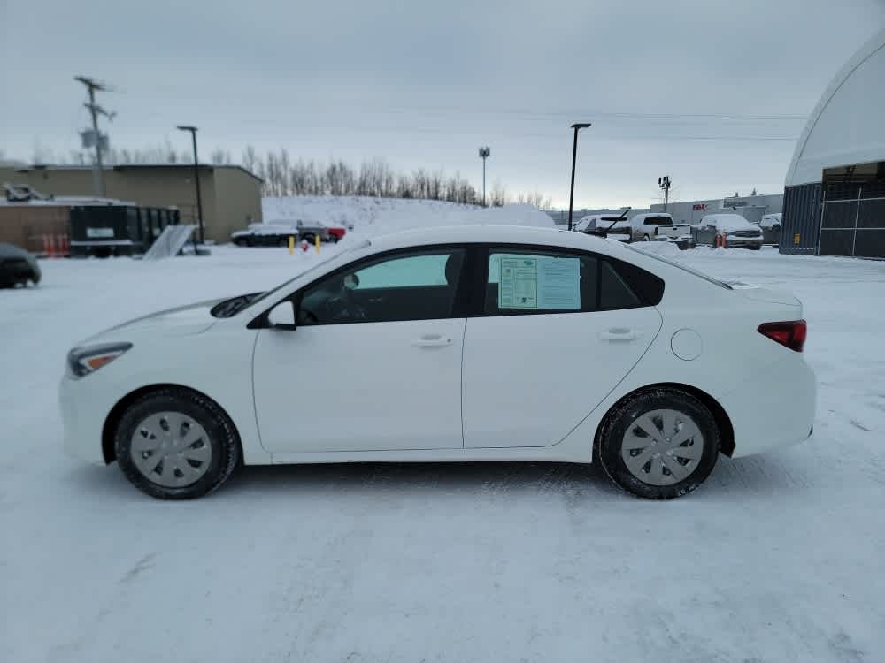 Thumbnail: 2020 Kia Rio - 2